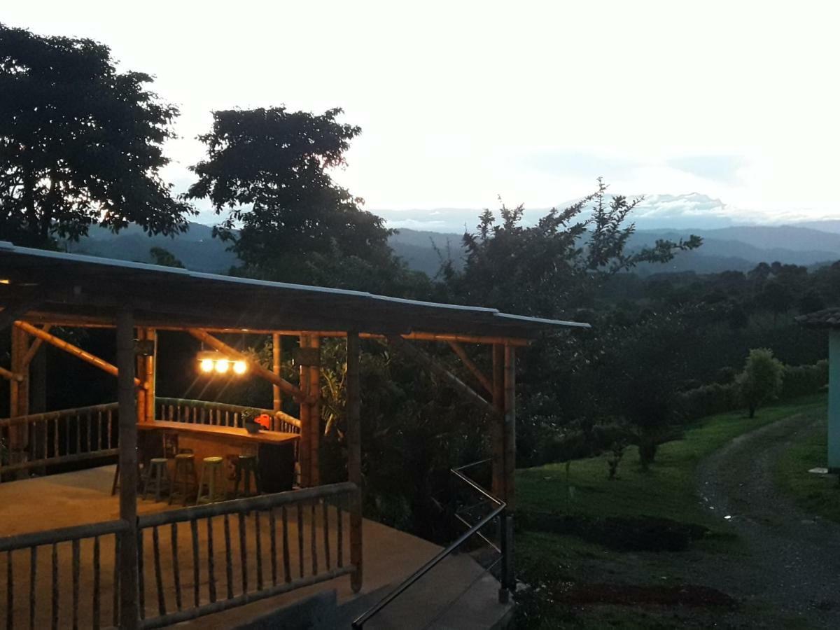 Hacienda Cafetera La Gaviota Villa Chinchina Exterior photo